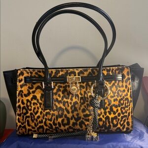 Michael Kors Leopard Print and Black Shoulder Bag
